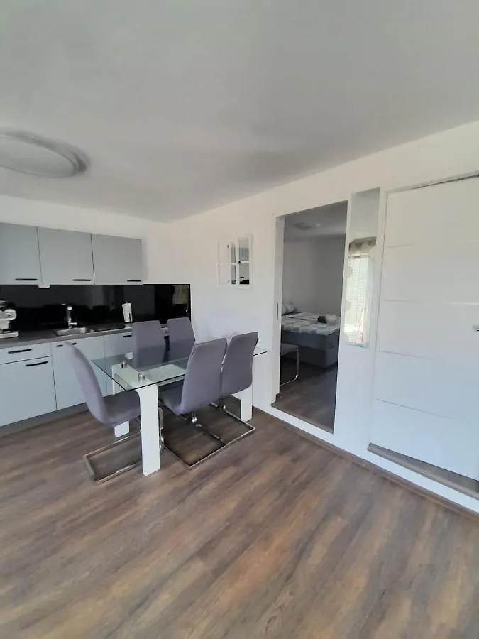 Mint-Vacation House Žman
