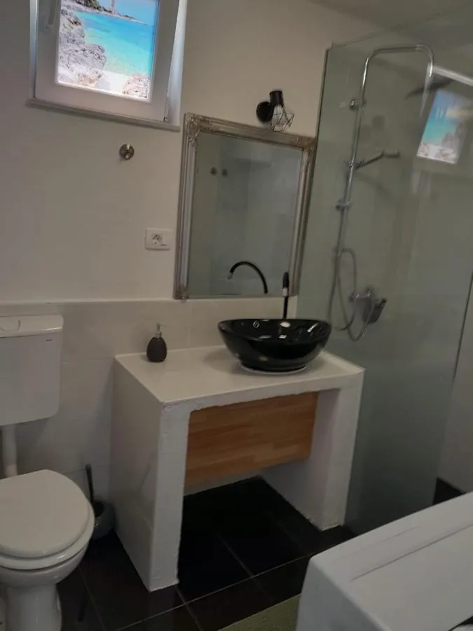 Holiday home Mint-Vacation House Zman